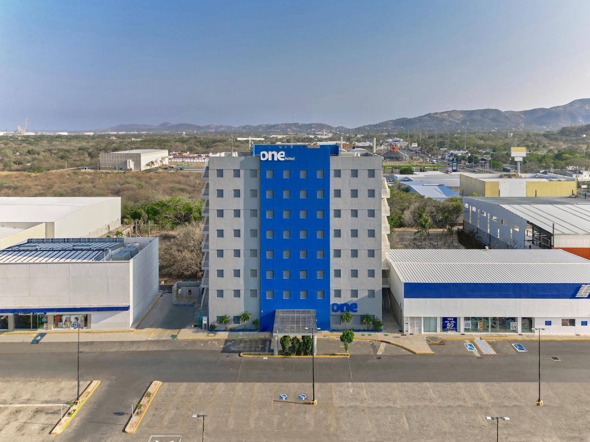 One Salina Cruz Hotel Exterior photo